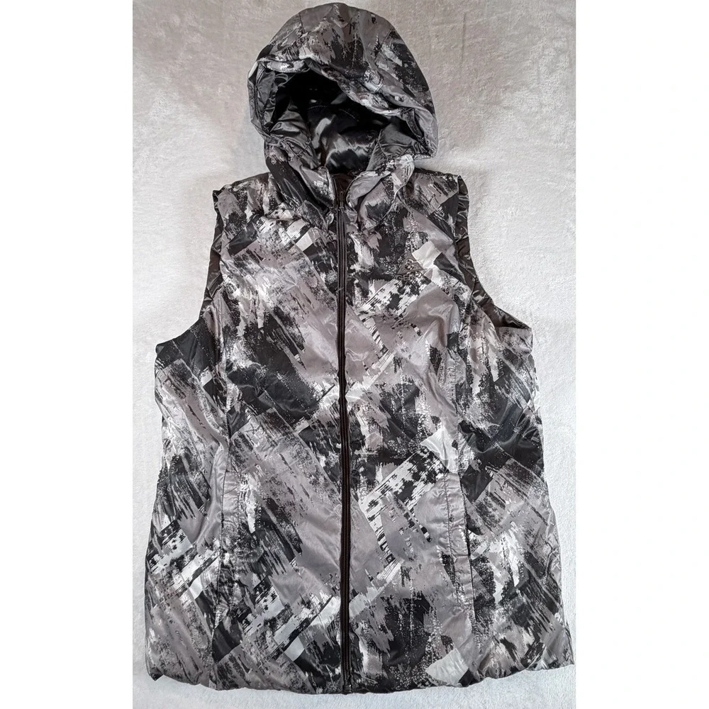 Gerry Puffer Vest‎ Women's Sz M Gray Down Reversible Hooded Packable Camo